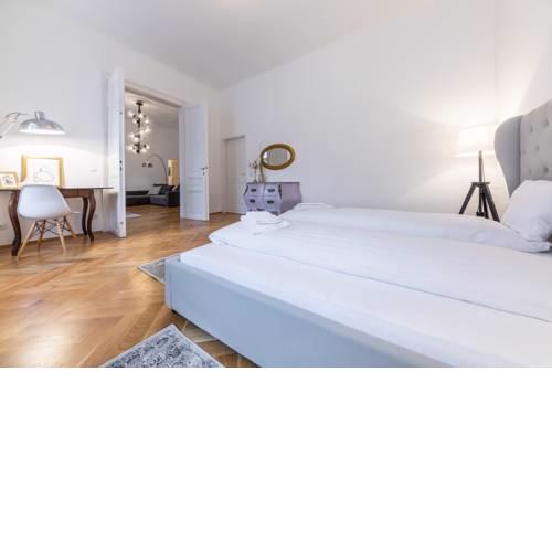 3 Bedroom-Apartment in 1st district