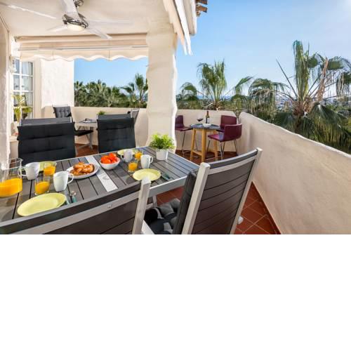 3-bedroom apartment Puerto Marina