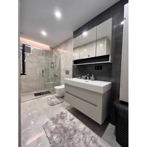 3 bedroom doublex apartment