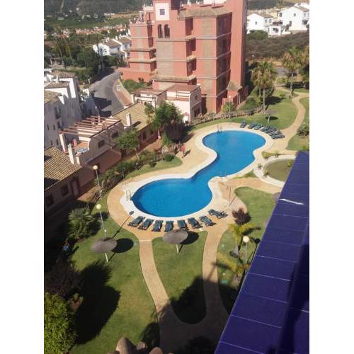 3 Bedroom Duquesa Regent Apartment