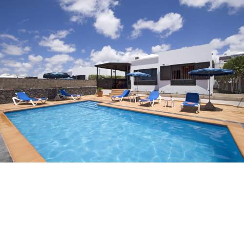 3 bedroom Villa Venus with private heated pool
