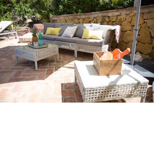3 Bedroom Villa with private pool in El Paraiso