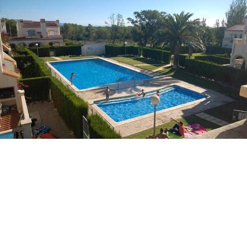 3 bedrooms villa with shared pool and enclosed garden at Miami Platja