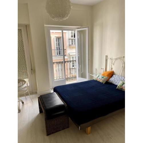 3 rooms y garaje san Juan Málaga