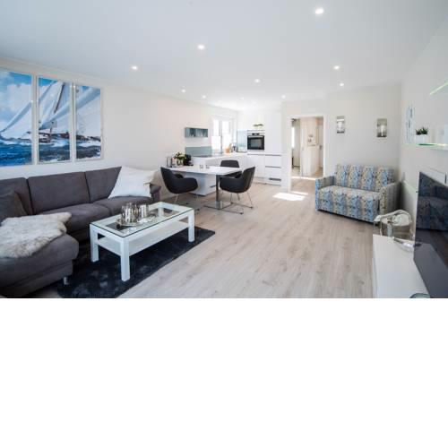 301 Seaside view