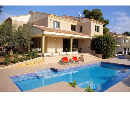3378 Villa Portichol
