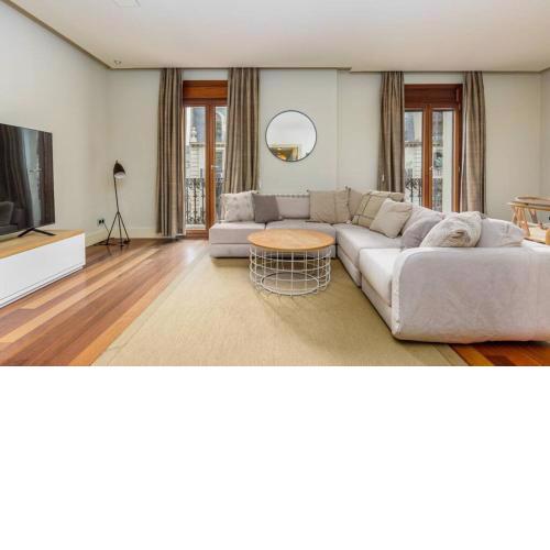 3BR - 2BH LUXURY apartment @ Passeig de Gracia