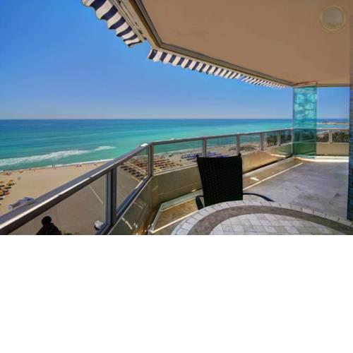 4 Bedroom Beachfront Penthouse