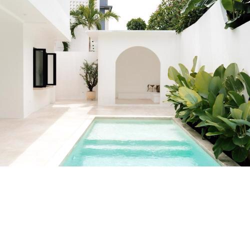 4 Bedroom Villa , 7 Metre Pool , Fully equipped kitchen