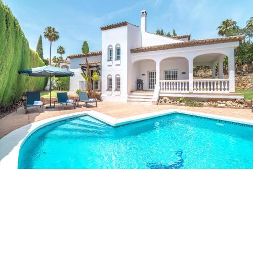 4 bedroom Villa in Top Located Community