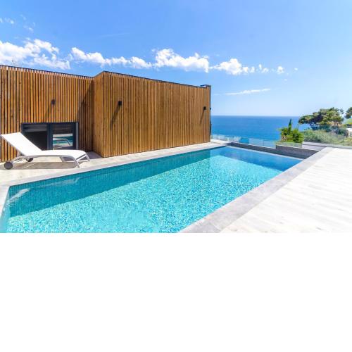 4 bedrooms villa at Lloret de Mar 100 m away from the beach with sea view private pool and enclosed garden