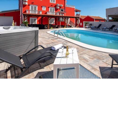 4 Great Villa Ancora For 12 Guests