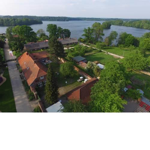 4 Sterne Wohnen "Zum alten Forsthof" am Schlosspark, App 3 "wunnerbor"