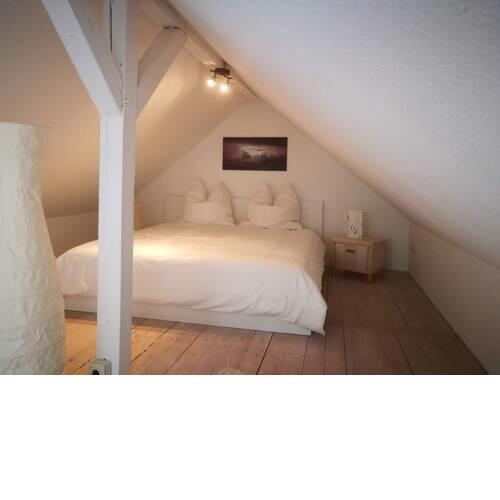 45 m² Maisonette-Wohnung in Uni-/Hauptbahnhofnähe