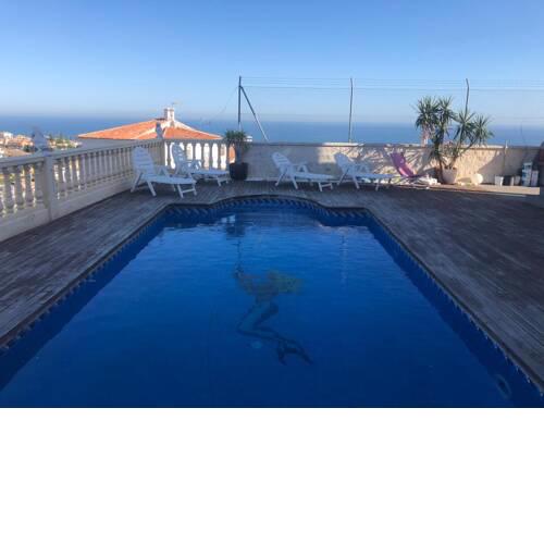 4BR Villa Magnolia by Rafleys in Rincon de la Victoria