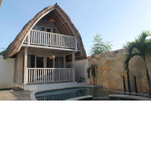 4BR Villa with private Pool