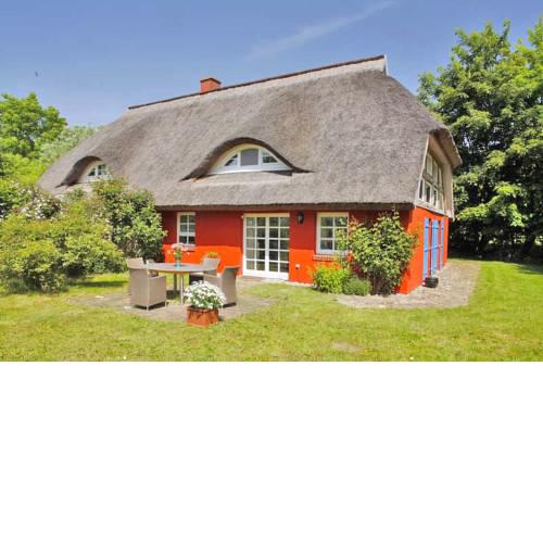 5-Sterne-Ferienhaus mit Reetdach