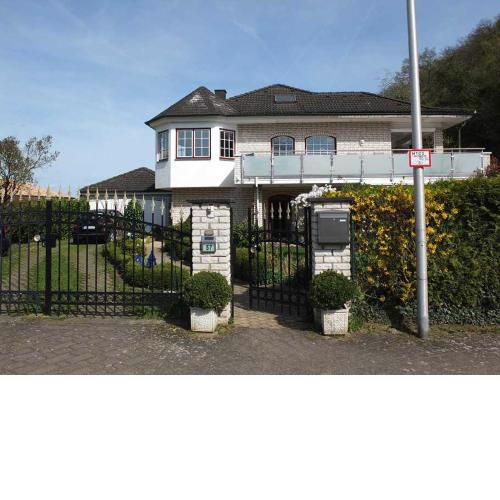 5 Sterne Ferienwohnung - Am Rheinberg -