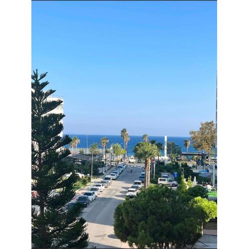 50 meters to Konyaaltı beach, 2+1 furnished