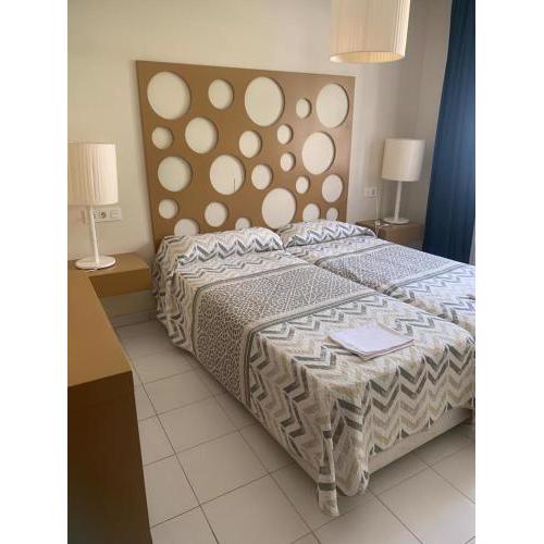 54-ACOGEDOR APARTAMENTO EN VERA BEACH