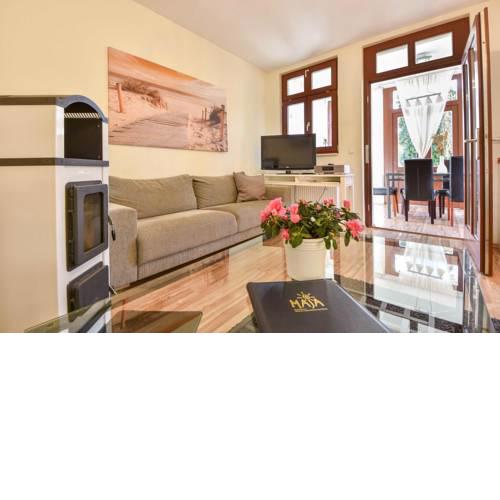 (54b) Villa Lamora 2