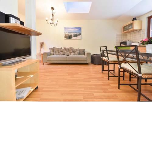 (54f) Haus Lamora 8