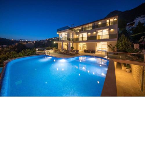 6 bedroom big villa for rent in kalkan