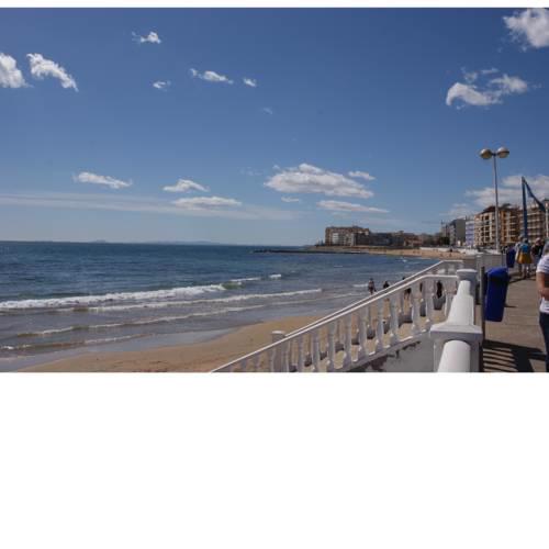 6 Del Cura Beach