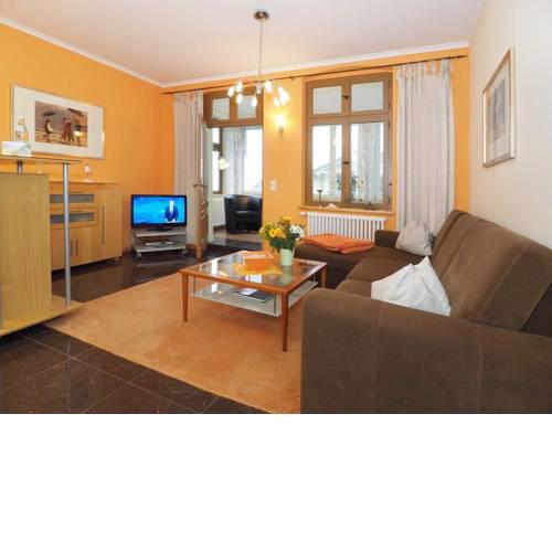 (64b) Villa Bella 6