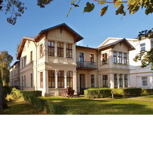 (64d) Villa Luna 08