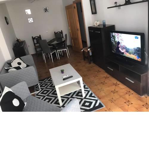 6pax 3bedroom flat at Malaga City Centre