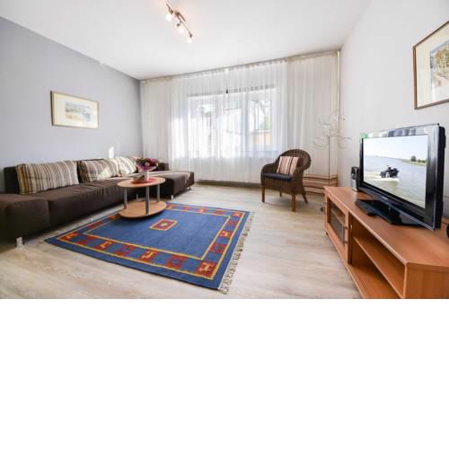 (79) Haus Wanda 01