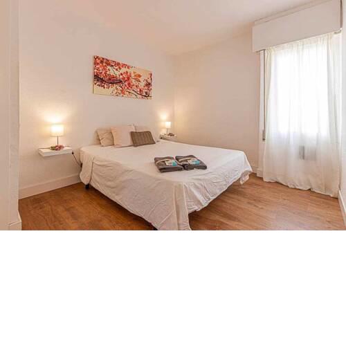 797 Holiday Rentals - Centrico piso para 4 en Agata