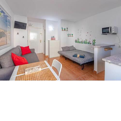 797 Holiday Rentals - Estudio para 3 en las Naciones cerca de la playa