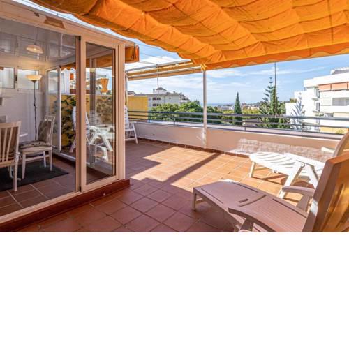 797 Holiday Rentals - Piso para 4 con amplia terraza al jardin y al mar