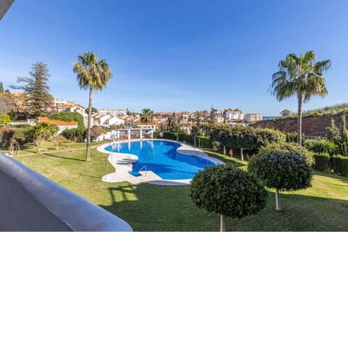 797 Holiday Rentals- Amplio piso estilo andaluz en Benalmadena