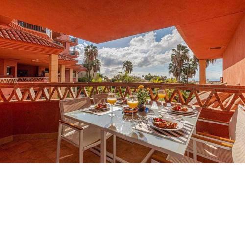 797Holidayrentals-Exclusivo apartamento en el higuerón con terraza
