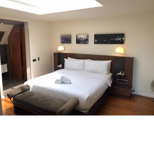 987 Design Prague Hotel