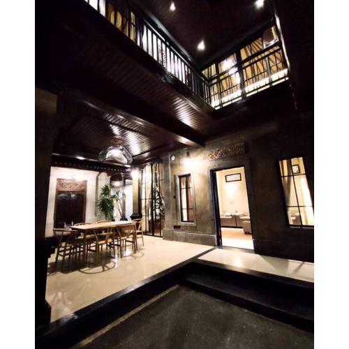 A Cozy 2BR House in Kedewatan Ubud