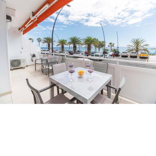 A few steps from the beach of Las Vistas