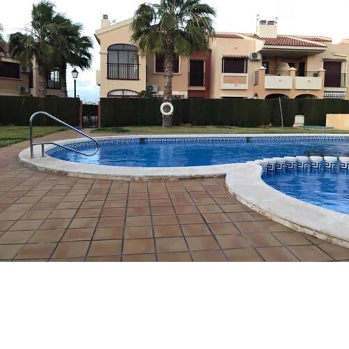 A Quiet House In The Neighborhood Of Urbanizacion Club Salino