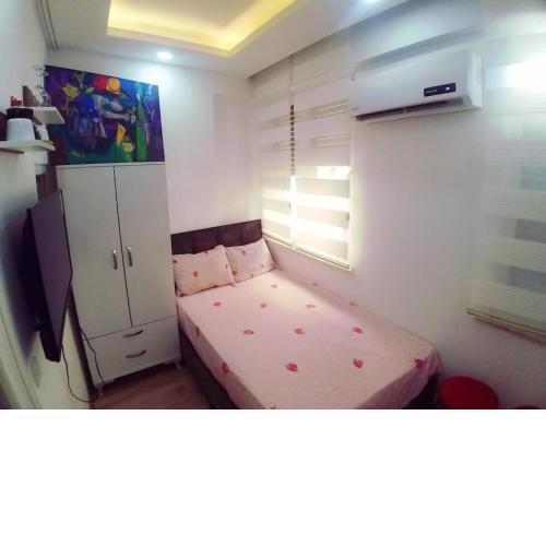 A TINY FLAT IN OLD TOWN AREA 850€ Per mounth