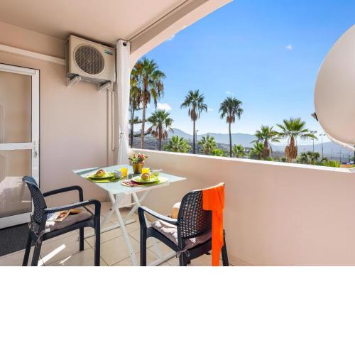 A3 Country Club Accommodation with POOL!