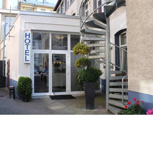 Aariana Hotel