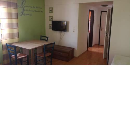 AB Apartment 19