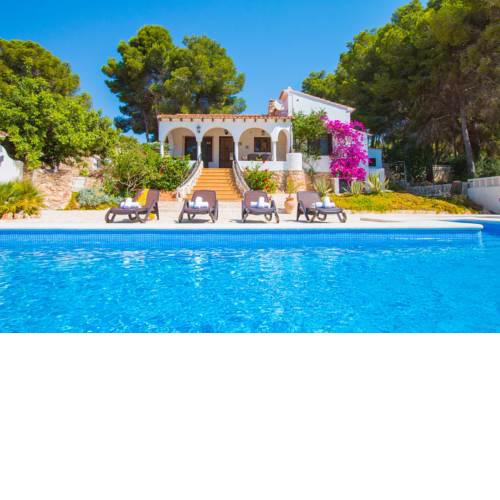 Abahana Villas California