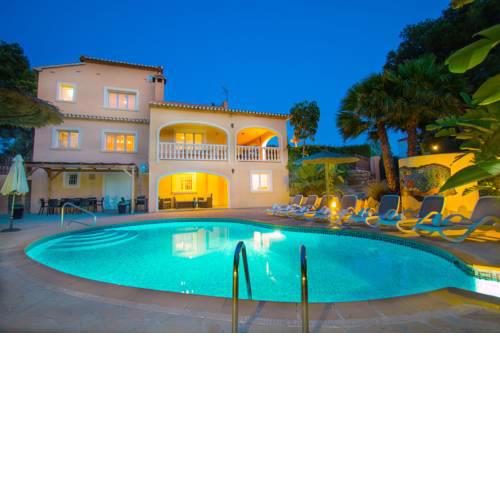 Abahana Villas Casaverano