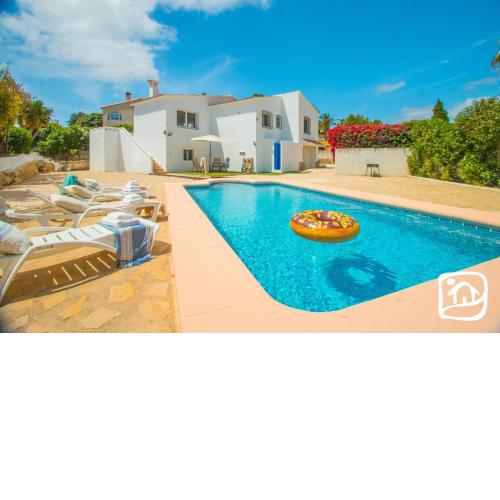 Abahana Villas Francisca