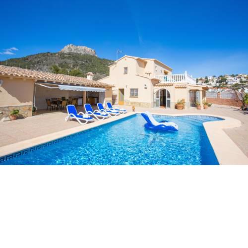 Abahana Villas Ivars