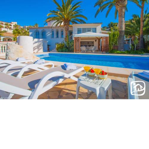 Abahana Villas Mariposa